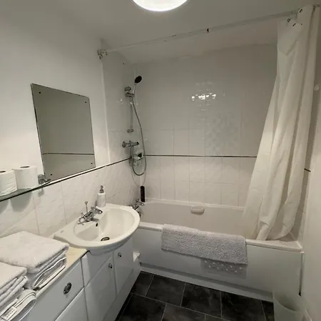 Home Sleeps5-Netflix-Parking-Near City Centre-Etihad-Coop Live Manchester Exterior photo
