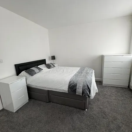Home Sleeps5-Netflix-Parking-Near City Centre-Etihad-Coop Live Manchester Exterior photo